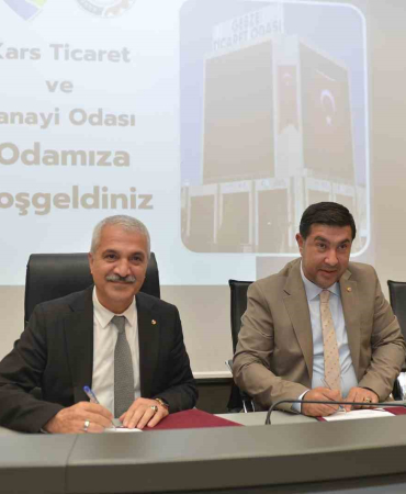 Kars Ve Gebze Arasında Kardeşli̇k Köprüsü: Ti̇carette Ortak Adımlar Atılıyor