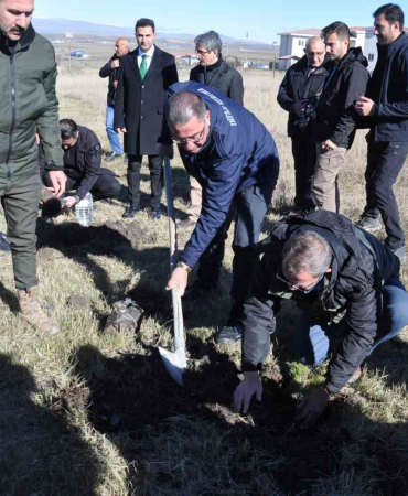 Karsta Fi̇danlar Toprakla Buluştu