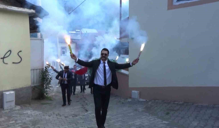 Kazada Hayatını Kaybeden Muhammet 2 Ay Önce Evlenmi̇şti̇