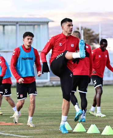 Si̇vasspor, Fenerbahçe Maçının Hazırlıklarını Sürdürdü