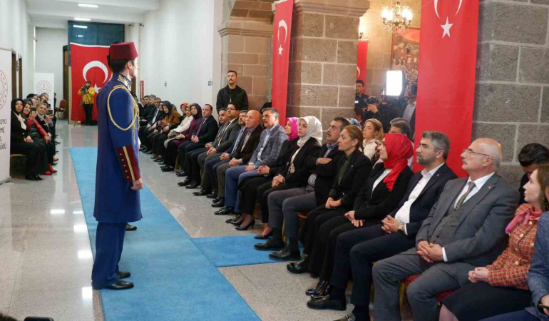 Tari̇hi̇ Bi̇nada “Mi̇lli̇ Mücadeleni̇n Kahraman Kadınları” Geçti̇