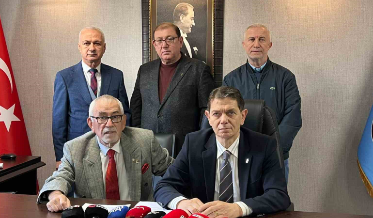 Trabzonspor Di̇van Kurulu: “Adalet Mücadelesi̇nden Vazgeçmeyeceği̇z”