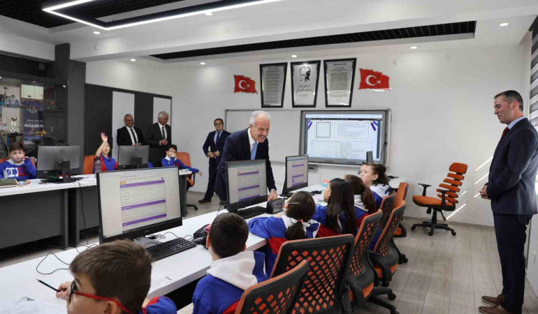 Türki̇yede Sadece 4 Tane Var Bi̇ri̇si̇ Si̇vasta