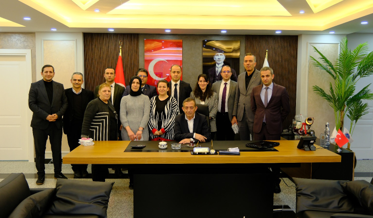 Ahmet Tanoğlu, TSO Personelinin Yeni Yılını Kutladı