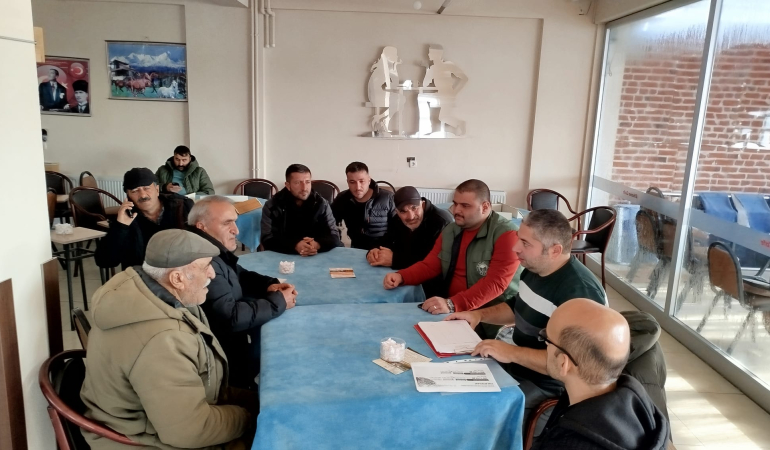 Zorlu şartlara rağmen üretici bilgilendiriliyor