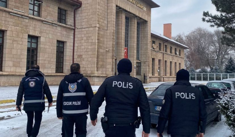 Erzincan’da düzensiz göçmen operasyonu