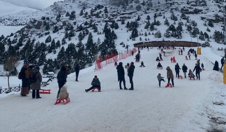 Ergan Dağı’nda tatil yoğunluğu