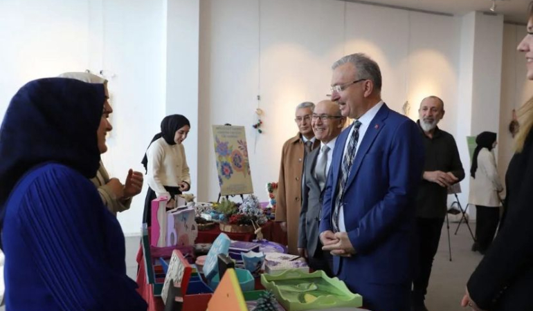 Paylaşmanın ve Dayanışmanın Gücünü Keşfetmek için  Özel Sergi