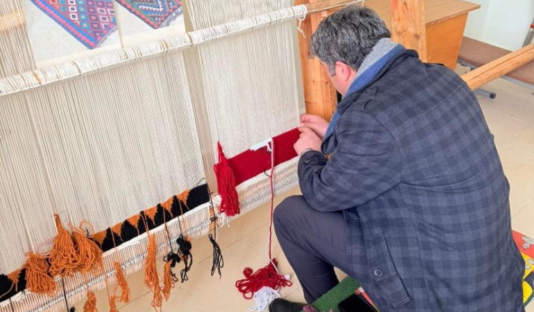 “Kilim Dokuma ve Dikiş” kursuna ziyaret