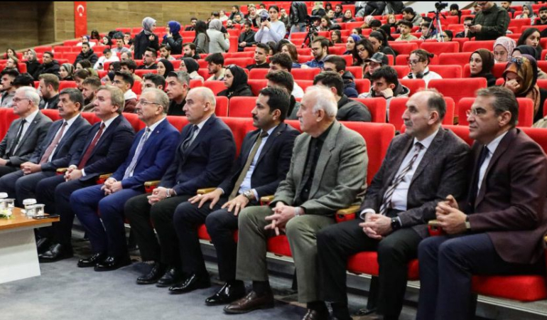 Erzincan’da 4 bin 388 öğrencinin başvurduğu kura çekildi