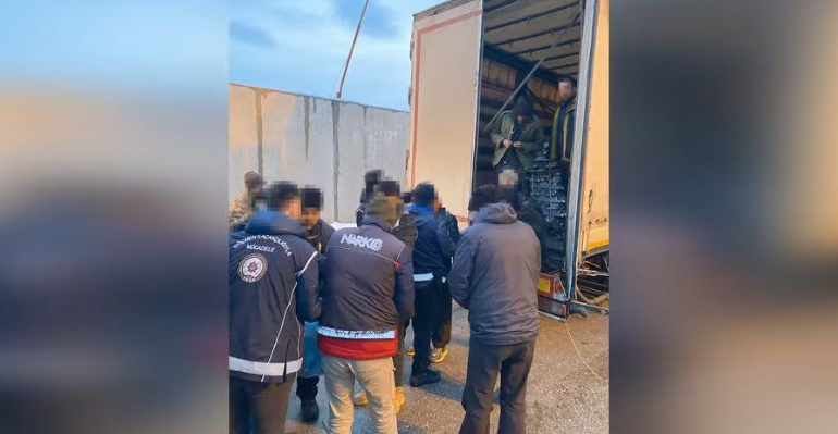 Erzincan’da 32 yabancı uyruklu şahıs yakalandı