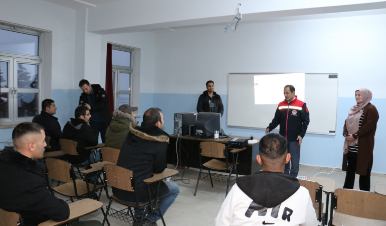 Üzümlü’de  Tehlikeli İşlerde Et ve Et Ürünleri İşlemeciliği kursu açıldı