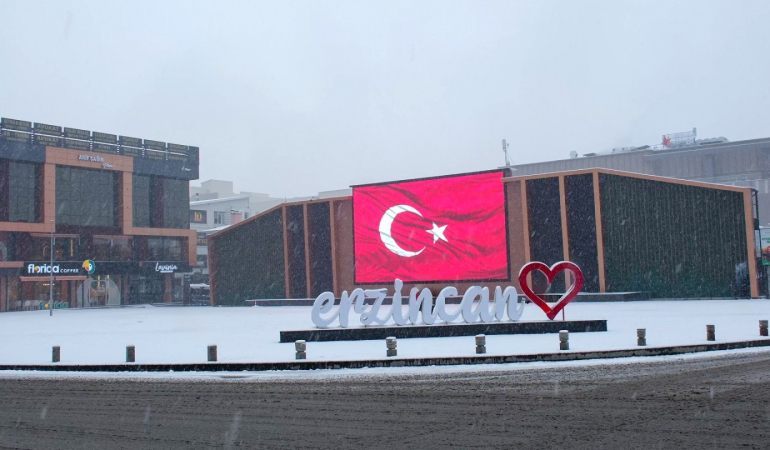 Erzincan’da okullar 1 gün tatil edildi