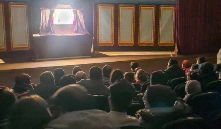 Erzincan’da Karagöz ve Hacivat Gölge Oyunu Büyük İlgi Gördü
