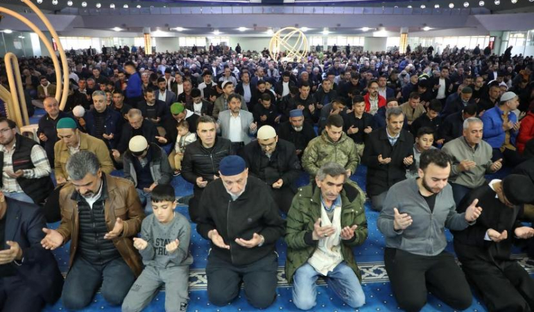 Erzincan’da  toplu bayramlaşma programı düzenlendi