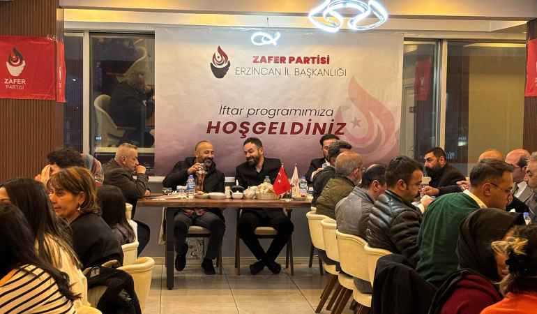 İftar programında bir araya geldiler