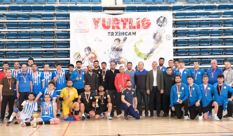 Erzincan’daki Yurtlig Voleybol grup maçları sona erdi
