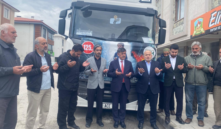 Erzincan’dan Sudan’a 1 tır insani yardım malzemesi gönderildi