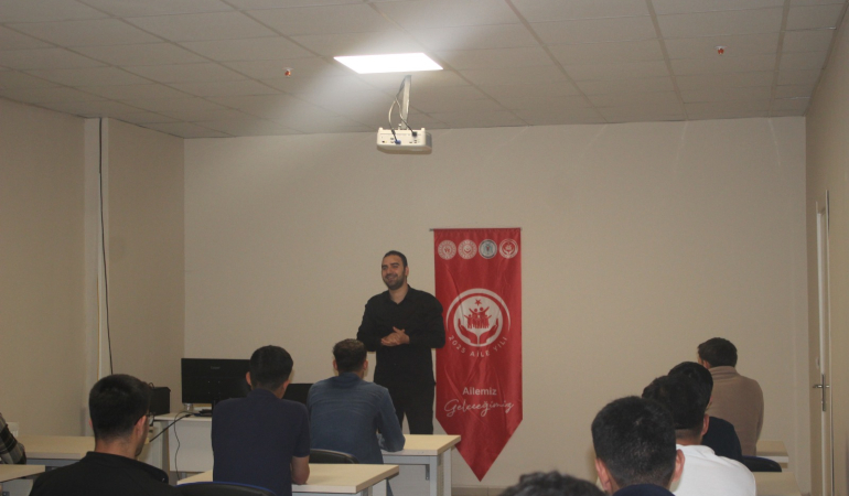 Piri Sami Yurdu’nda ‘Aile olmak’ semineri
