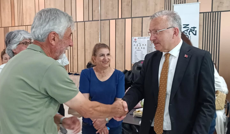 Tazelenme Üniversitesi Rölyef Sergisi”  Sergilendi