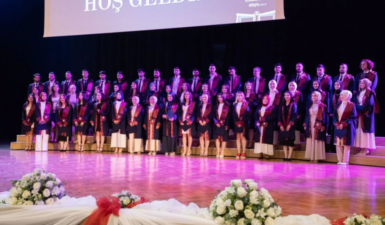 EBYÜ Diş Hekimliği Fakültesi Mezuniyet Töreni Yapıldı