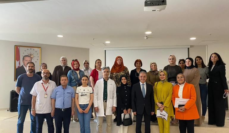 Erzincan’da Ebelik Eğitimleri Tamamlandı