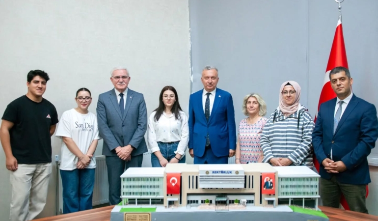 Teknik ve Estetikte Büyük Başarı