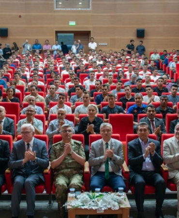 ebyü konferans