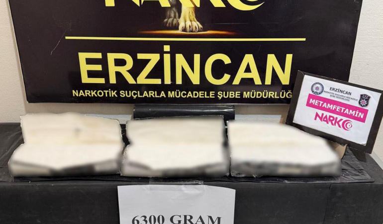 Erzincan’da 6 Kilo 300 Gram Metamfetamin Ele Geçirildi