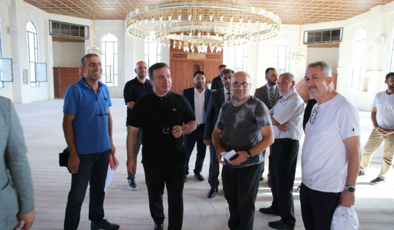 Erzincan Terzi Baba Külliyesi’nde Son Rötuşlar