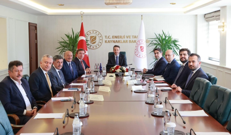 Erzincan’ın kırsal bölgelerine hizmet eli uzanıyor