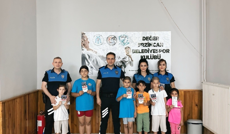 Genç Sporculara Güvenlik Eğitimi Veriliyor