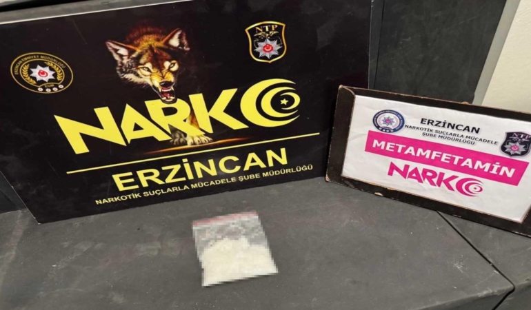 Erzincan’da Yolcu Otobüsünde Uyuşturucu Operasyonu