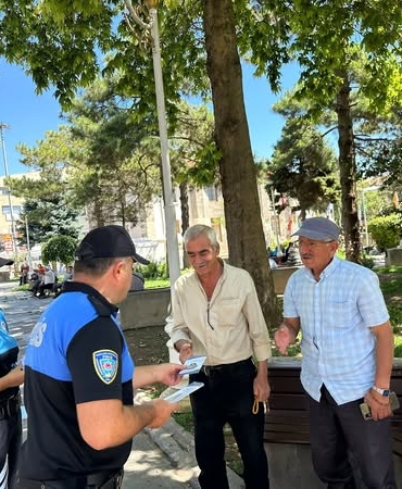 polis ekiplerinden yarı