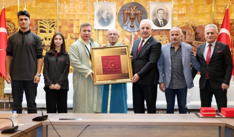 Erzincan’da Ahilik Coşkusu: Yılın Ustası, Kalfası ve Çırağı Ödüllerini Aldı