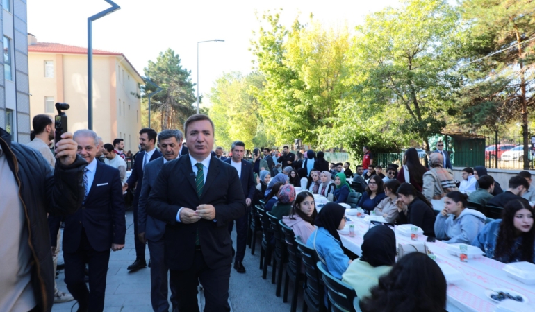 İŞKUR’dan EBYÜ Öğrencilerine Dev Destek
