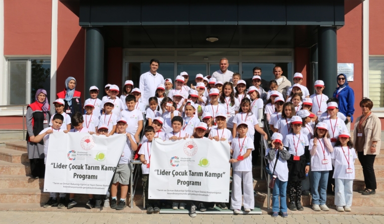 Erzincan’da Lider Çocuk Tarım Kampı yeniden başladı