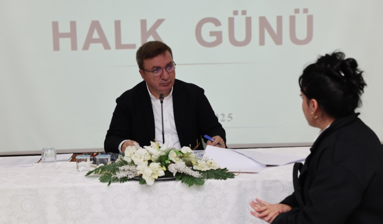 Erzincan Valisi Hamza Aydoğdu, Halk Günü’nde Vatandaşlarla Buluştu