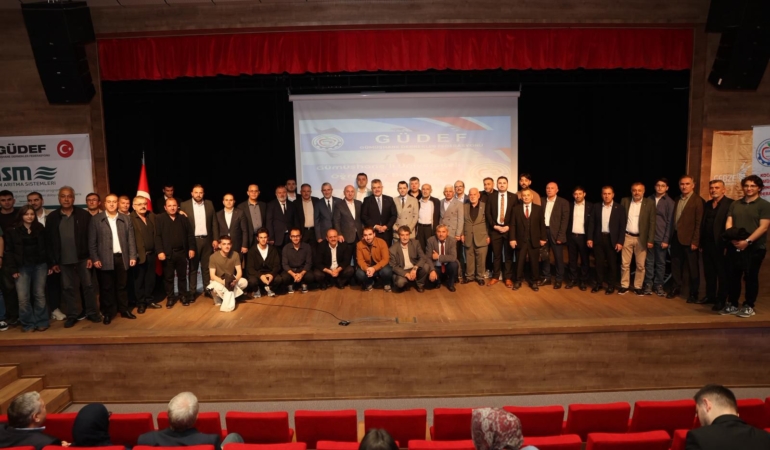 Kocaeli GÜDEF’ den 100 öğrenciye  burs