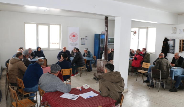 Erzincan’da Tarım Teşkilatı Sahada: Günbağı Köyü’nde Çiftçiyle Güç Birliği
