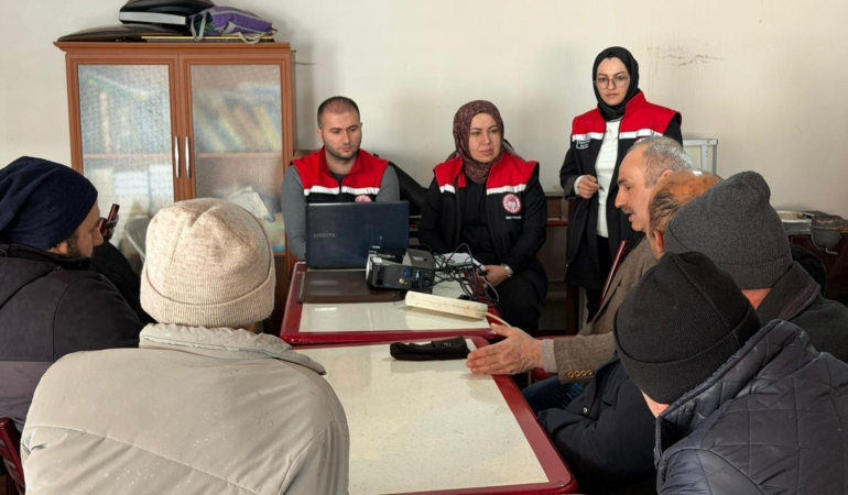 Refahiye İlçe Tarım ve Orman Müdürlüğü, Aydoğan Köyü’nde Üreticilerle Buluştu
