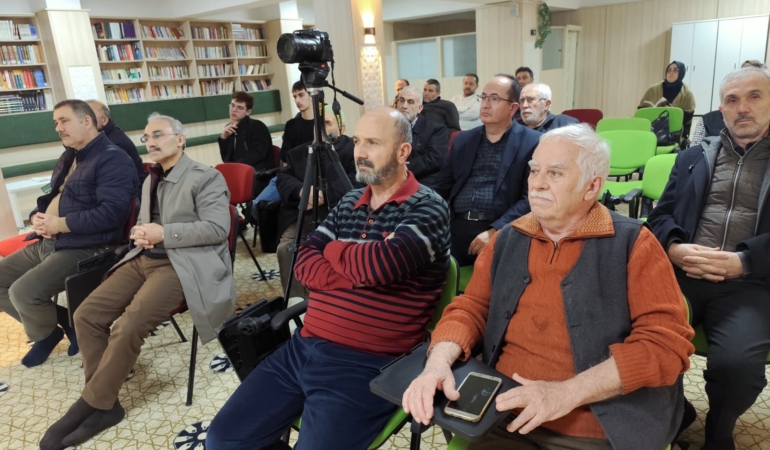 İlahi İsimlerin Şiirsel Dili: İbn İsa Saruhani’nin Esma-i Hüsna’sı