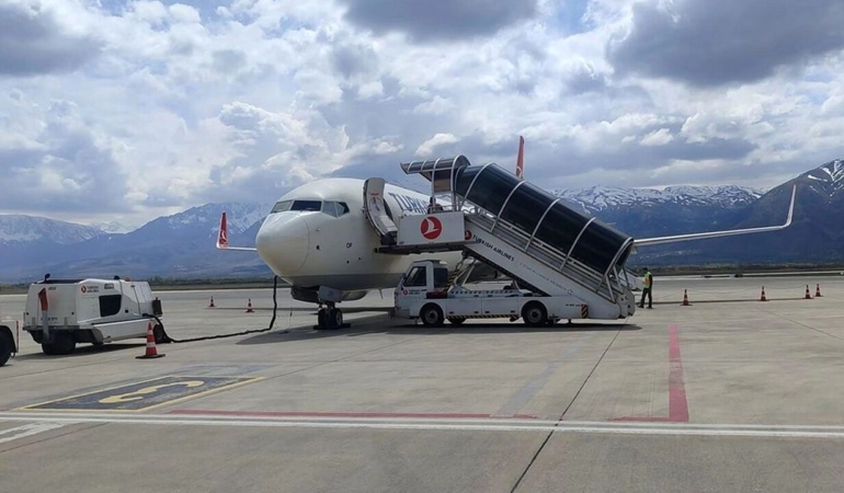 Erzincan Havalimanı’nda Yolcu Trafiği Artıyor: Şubat’ta 27 Bini Aştı