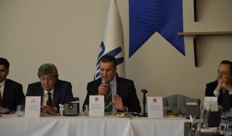 SARIGÜL, VATANDAŞTAN ALINAN VERGİLER, DOĞRU KULLANILIYOR MU? DOĞRU YERE HARCANIYOR MU?