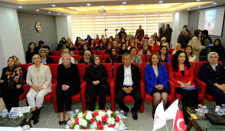 Erzincan’da “Zirvede Kadın Var!” Etkinliği Büyük İlgi Gördü