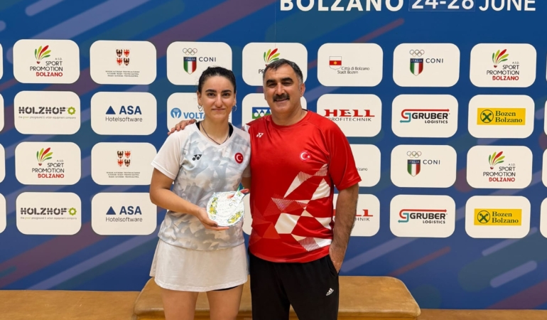 Erzincanlı sporcu İtalya’da bronz madalya kazandı
