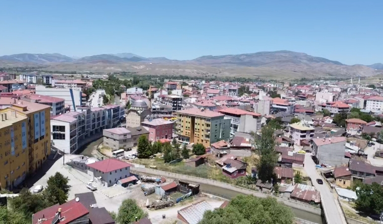 KENTSEL DÖNÜŞÜMDE 39 MİLYON LİRALIK KAYNAK HAK SAHİPLERİNE AKTARILDI