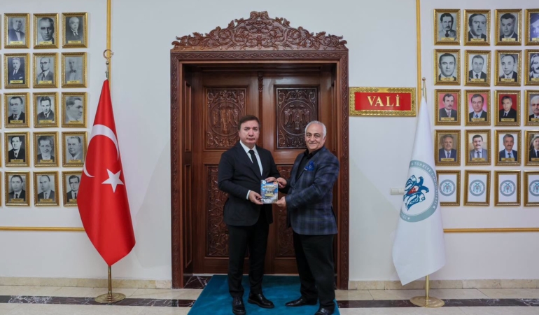 Erzincan Basın Çalıştayı’nın Sonuç Raporu Vali Aydoğdu’ya Takdim Edildi