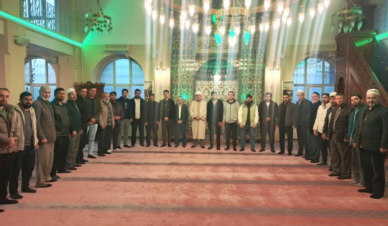 Gençler ve Vatandaşlar Ulu Cami’de Bir Araya Geldi