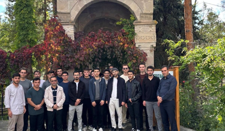 Erzincan’da Gençler Gönül Sofrasında Buluştu